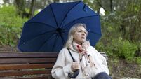 Does the colder weather worsen menopause symptoms?
