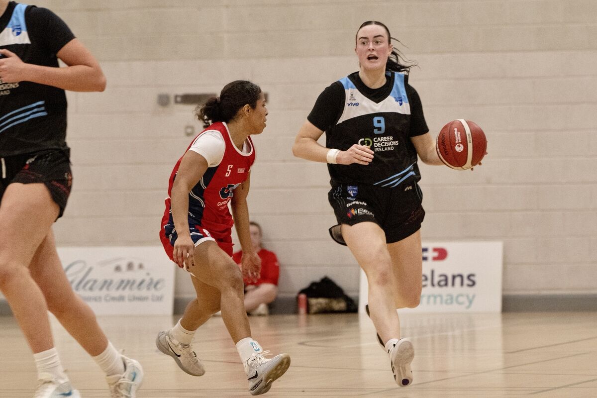 UCC Glanmire v Brunell in Upper Glanmire: Glanmire‘s Mia Furlong is watched by Brunell’s Alayna Contreras: Picture Chani Anderson