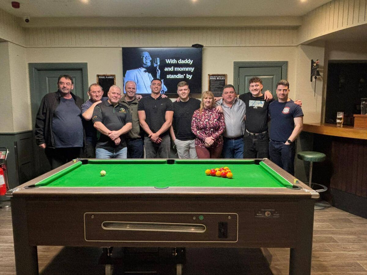 Cork snooker ace Aaron Hill (centre) on a visit to The Spreading Chestnut with some of the regulars Cork snooker ace Aaron Hill (centre) on a visit to The Spreading Chestnut with some of the regulars