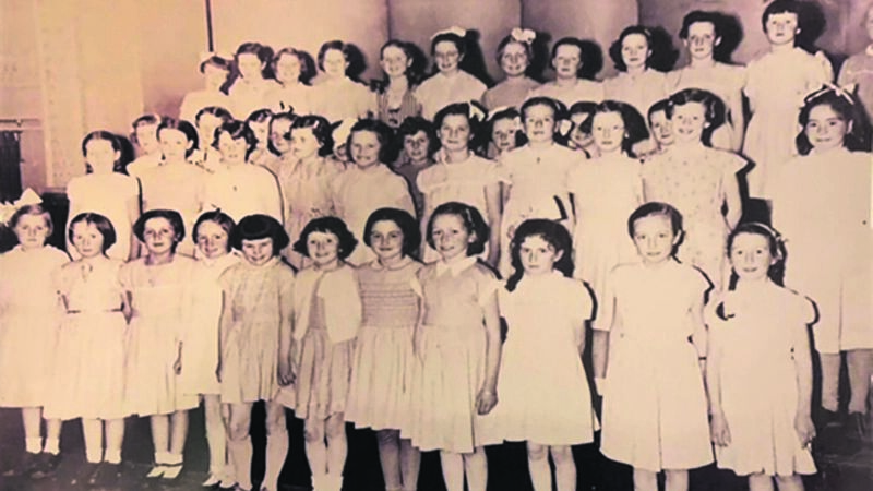 Harnessing all your memories of clothes... including school uniforms Harnessing all your memories of clothes... including school uniforms