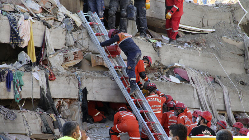 Rescuers search for survivors as Aegean earthquake death toll rises