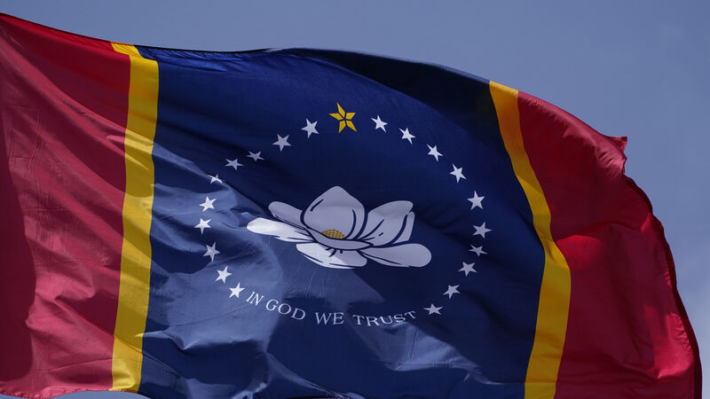 Mississippi approves magnolia emblem to replace Confederate flag