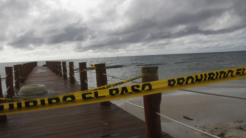 Category 4 Hurricane Delta approaches Mexican resorts with 130mph winds