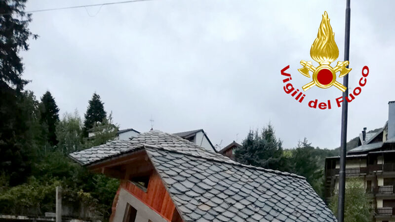 Two killed and 24 missing in severe floods in Italy and France Two killed and 24 missing in severe floods in Italy and France