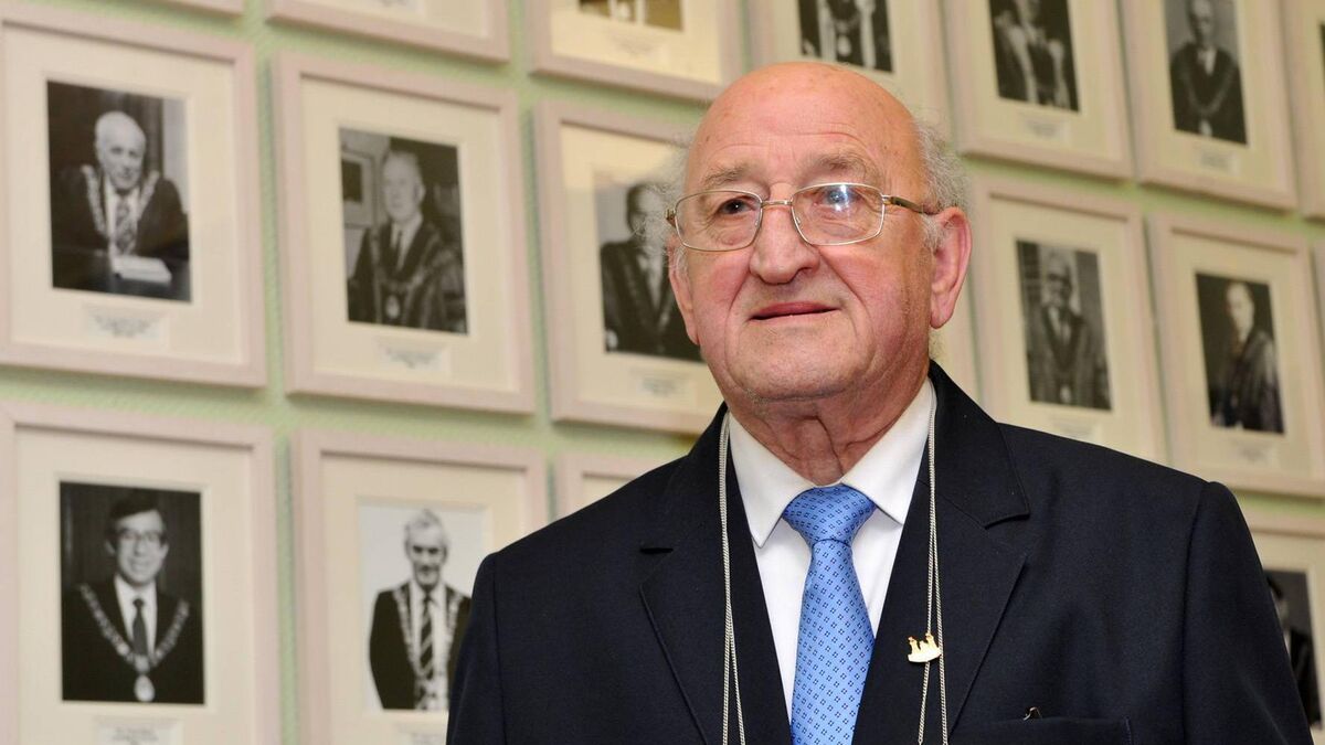 Taoiseach leads the tributes to Tim O'Sullivan, Cork boxing ambassador