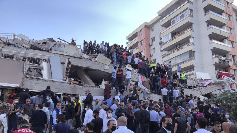 Four dead as strong earthquake hits Turkish coast