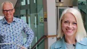 <p class="contextmenu internal_Caption">Kathriona Devereux filming 10 Things To Know About... in the Tyndall in Cork with Stefan Andersson-Engels, Head of BioPhotonics</p>