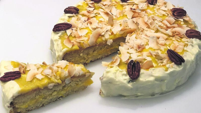 Recipe:  Italian Cream Cake with Orange
