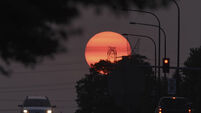 Western Wildfires Smoke Stretches East