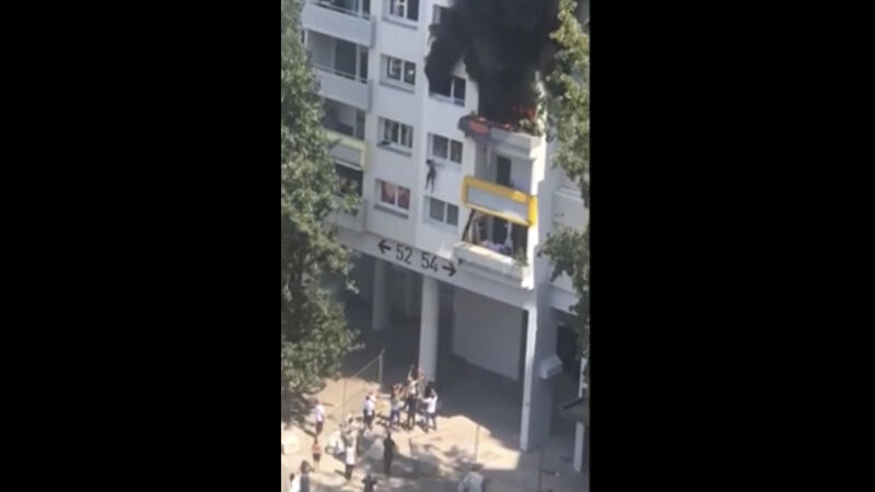 Young brothers jump from building to escape fire in France Young brothers jump from building to escape fire in France