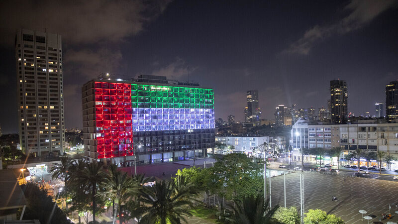 Telephone calls ring between Israel and UAE after diplomatic deal Telephone calls ring between Israel and UAE after diplomatic deal