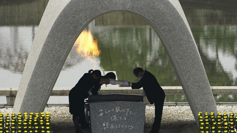 Survivors mark 75th anniversary of Hiroshima bombing
