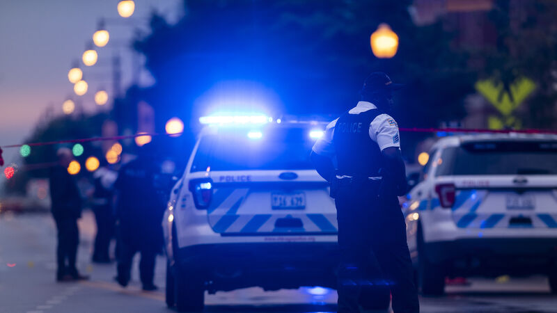 15 injured after shooting outside Chicago funeral home