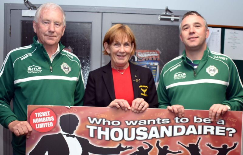 Seamus O'Brien, left, with sponsors, Marian Nugent, Muskerry Golf Club and Garrett Harrington, Harrington's Pharmacy at the launch of Who Wants to be a Thousandaire?. Picture: Mike English