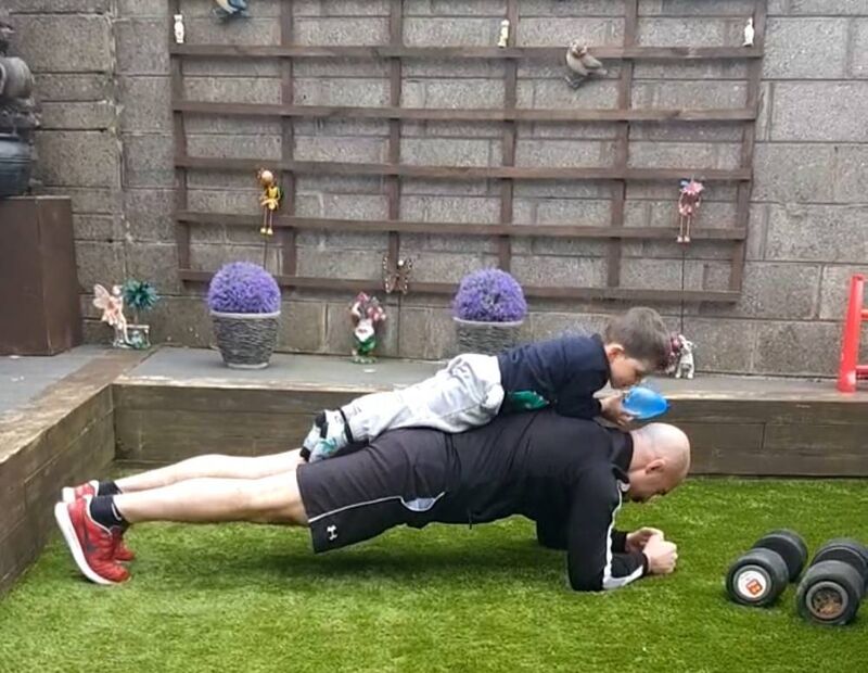 LEAN ON ME! Boxer Spike O'Sullivan training in the back garden