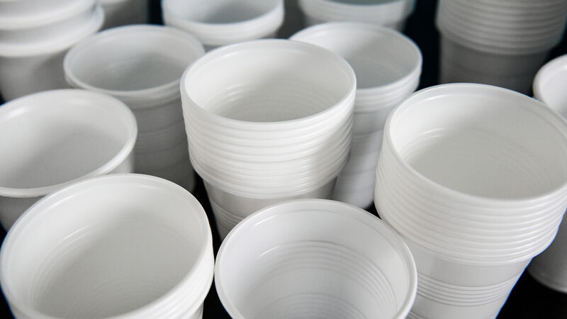 German Cabinet agrees to ban sale of single-use plastic items German Cabinet agrees to ban sale of single-use plastic items