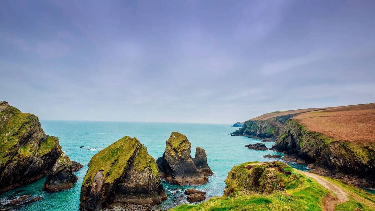Woman airlifted to Cork University Hospital after falling at cliff trail