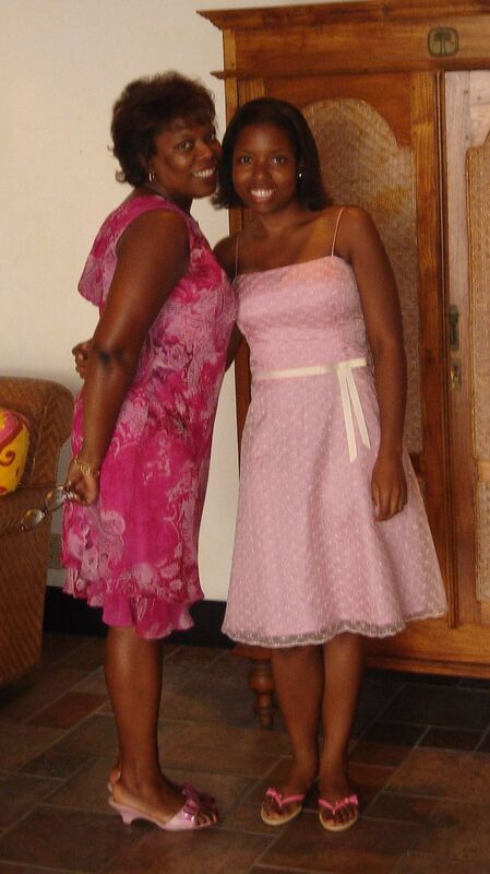 Kimberly Reyes and her mum Georgeann Reyes. Kimberly lives in Cork, her mum in New York.