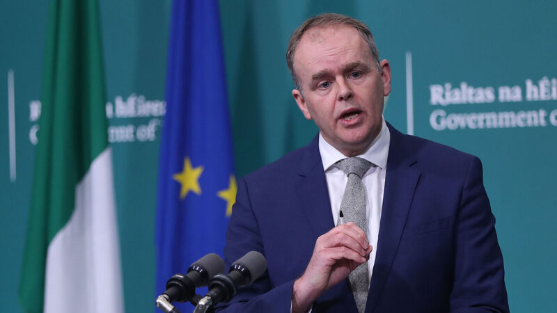 Covid-19: Schools to remain shut