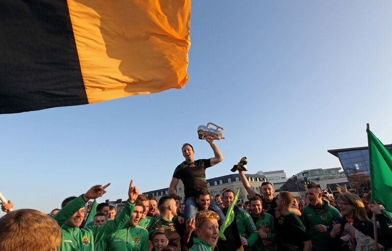 Glen Rovers captain Graham Callanan with the Cork County Senior Hurling Cup going over the Christy Ring Bridge in 2015. Picture: Jim Coughlan. Glen Rovers captain Graham Callanan with the Cork County Senior Hurling Cup going over the Christy Ring Bridge in 2015. Picture: Jim Coughlan.