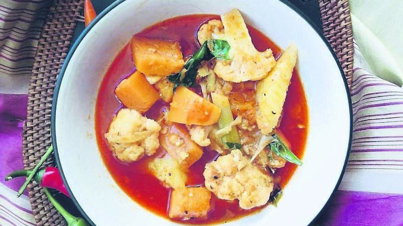 Spicy flavours and festive colour all together in a vibrant supper Spicy flavours and festive colour all together in a vibrant supper
