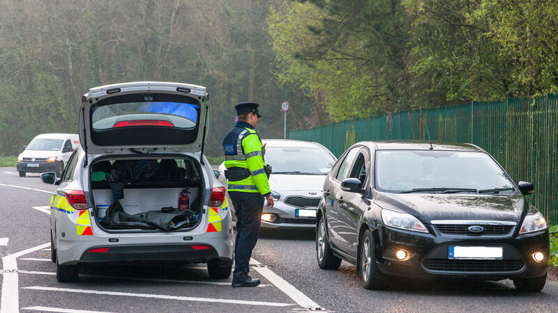 Family visiting grandparents 20 miles from home among those stopped by Gardaí for flouting Covid-19 restrictions in Cork