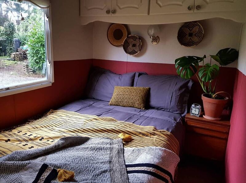 The second bedroom. The second bedroom.