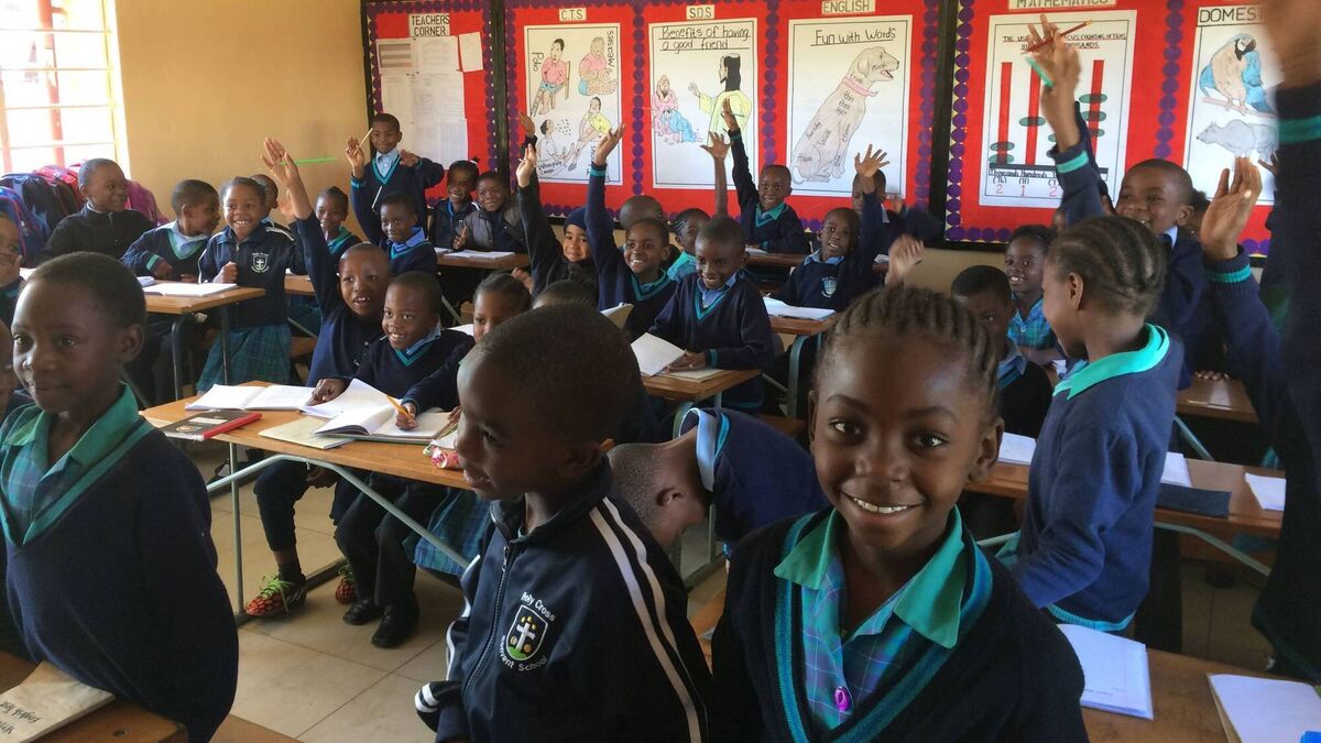 Charity seeking old schoolbooks