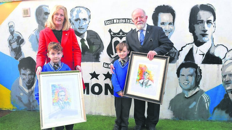 Mural unveiled to famous North Mon alumni