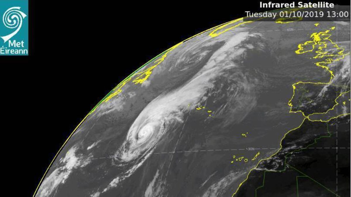 Lorenzo update: Met Éireann issues Weather Advisory for Ireland