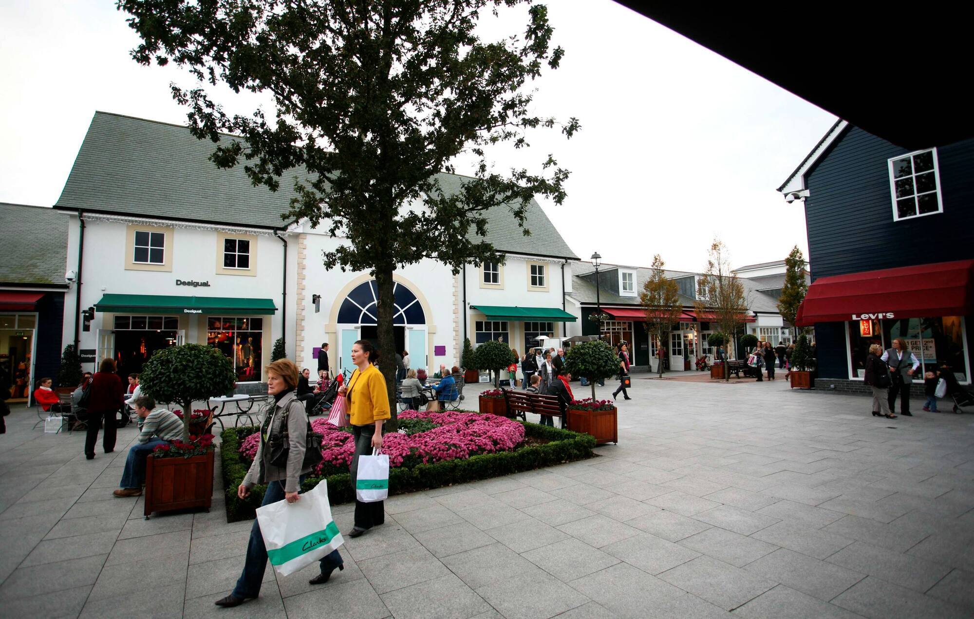 clarks outlet kildare village