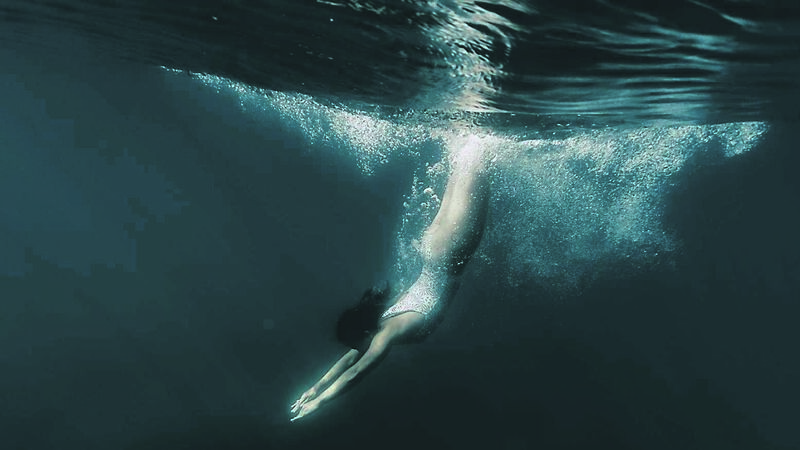 Summer Soap (Episode 2): A night-time swim... but what’s wrong with Julia?