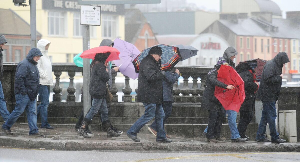 Status Yellow rain warning issued for Cork with thundery downpours expected