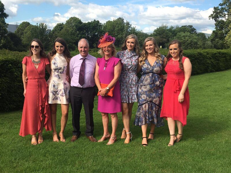 Mary Tyner, husband Robert, and their five daughters, Kate, Joan, Clare, Dara, and Geraldine