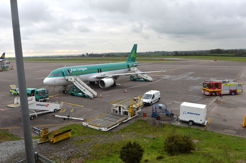The emergency overwing doors opened and the slide down on the Aer Lingus plane which was directed back to Cork Airport after reports of smoke in the cockpit. Picture Dan Linehan The emergency overwing doors opened and the slide down on the Aer Lingus plane which was directed back to Cork Airport after reports of smoke in the cockpit. Picture Dan Linehan