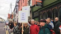 Shandon post office closure leads to 40-minute queues at North Main Street