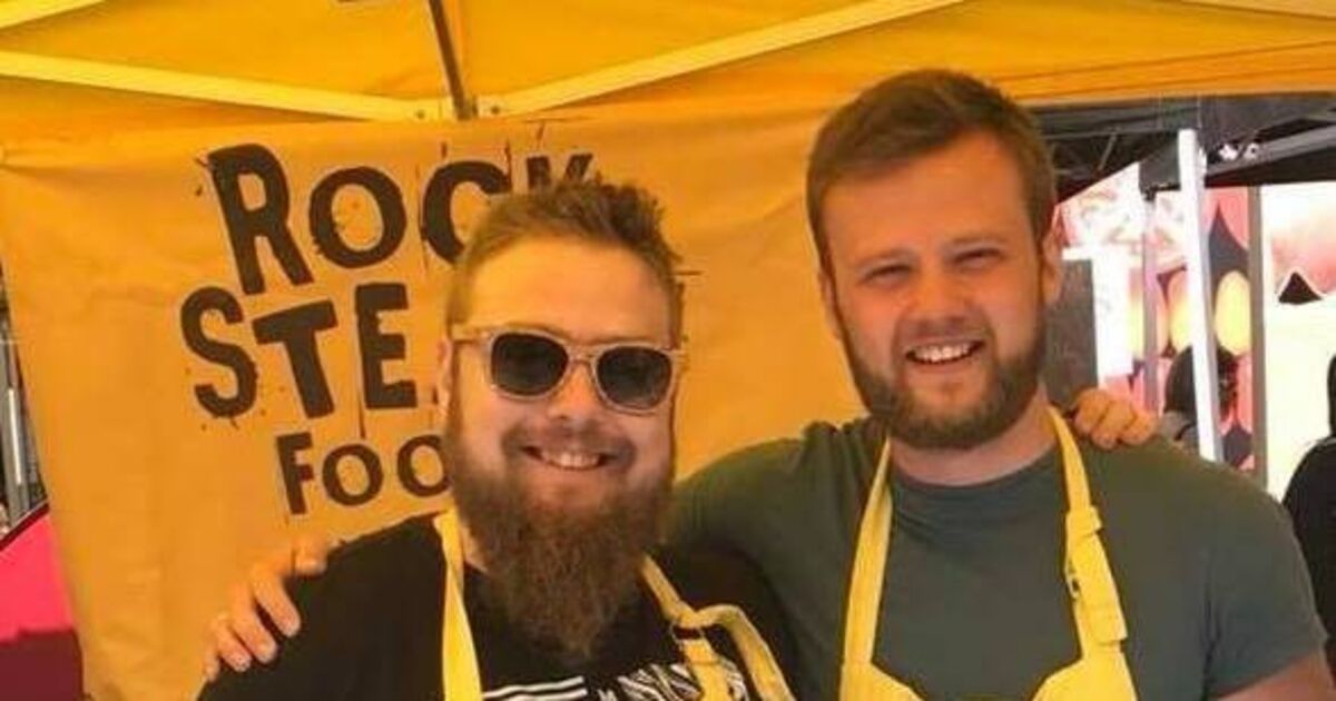 Hot sauce eating contest in aid of ARC House