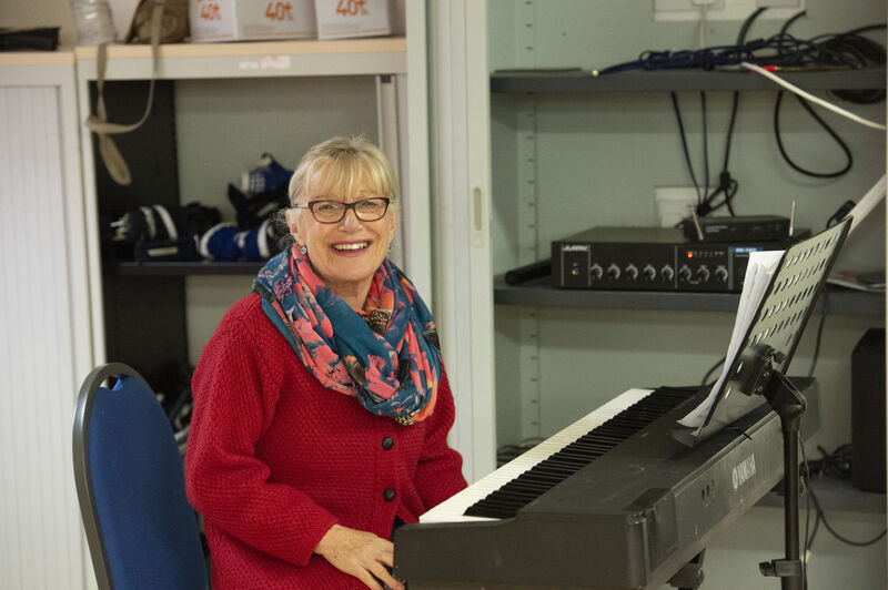 Pat Sheehan Corbett, organist. Pat Sheehan Corbett, organist.