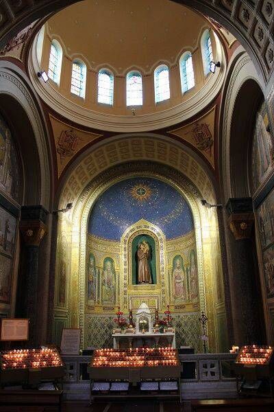 ORNATE:The shrine to St Anthony of Padua (above), at St Francis Church, which was finally completed in 1960