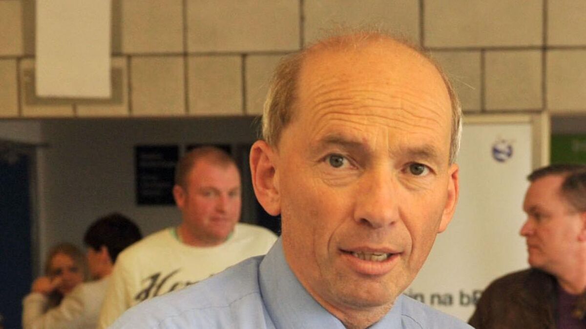 Long-serving city councillor to step down next year