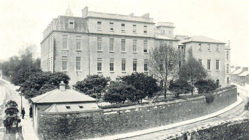 Share memories of old North Infirmary