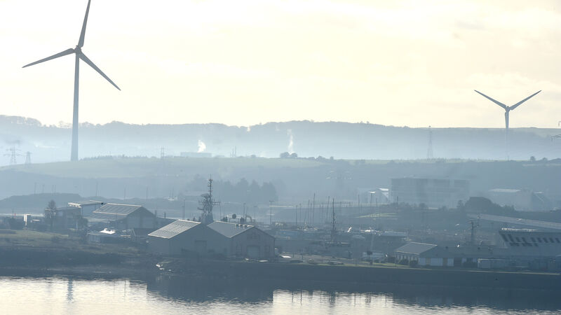Sea Echoes: the impact of a Ringaskiddy incinerator on the Haulbowlone Naval Base Sea Echoes: the impact of a Ringaskiddy incinerator on the Haulbowlone Naval Base