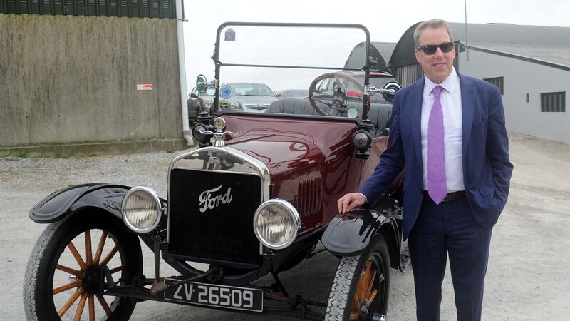 Ford boss: We can work with Apple on driver-less cars Ford boss: We can work with Apple on driver-less cars