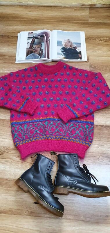 Some of the clothing from Peach Vintage. Some of the clothing from Peach Vintage.