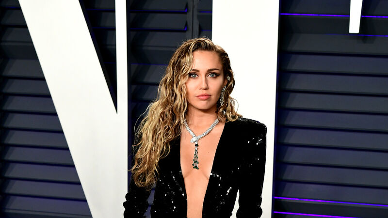 Miley Cyrus mourning 'best friend' following the death of her dog Miley Cyrus mourning 'best friend' following the death of her dog