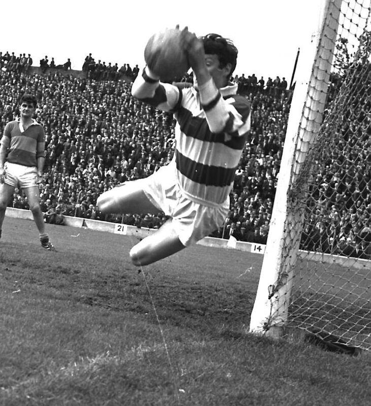 Billy Morgan makes a flying save.