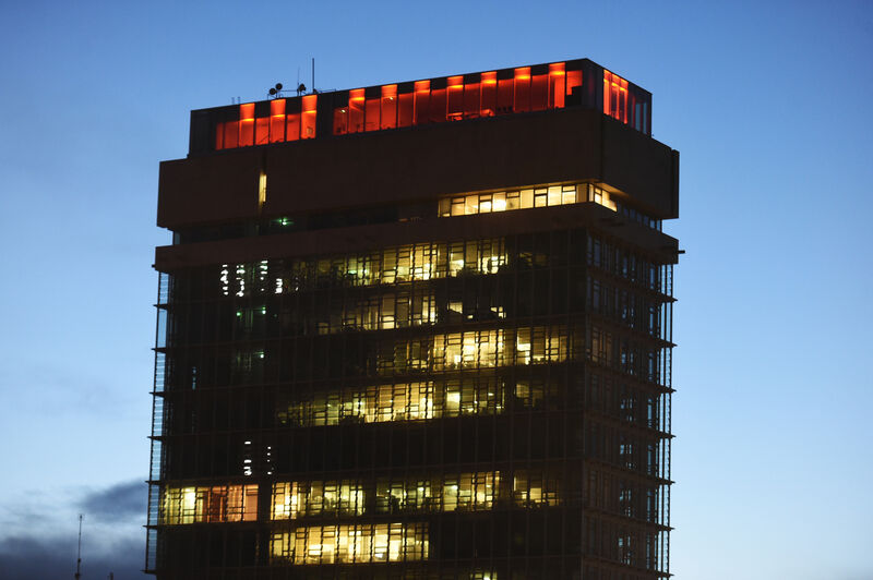 The top floor of Cork County Hall lit up pink in a virtual hug for #NationalHuggingDay. The top floor of Cork County Hall lit up pink in a virtual hug for #NationalHuggingDay.