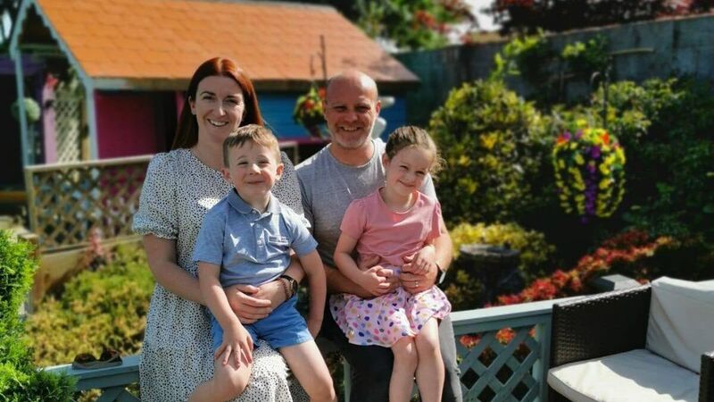 Cork woman's tribute to mum and dad with 300,000 steps for Mercy Cork woman's tribute to mum and dad with 300,000 steps for Mercy
