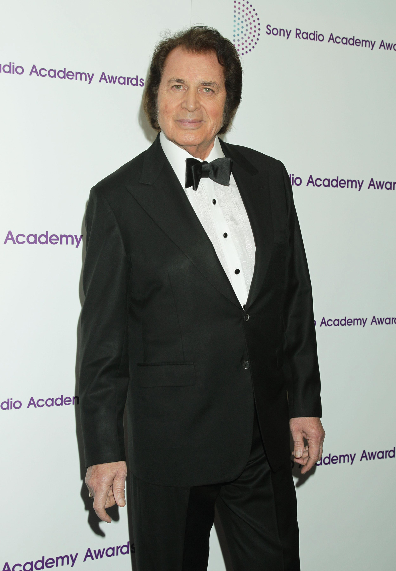 Engelbert Humperdinck tests positive for coronavirus after 'year of caution' - Vimarsana News