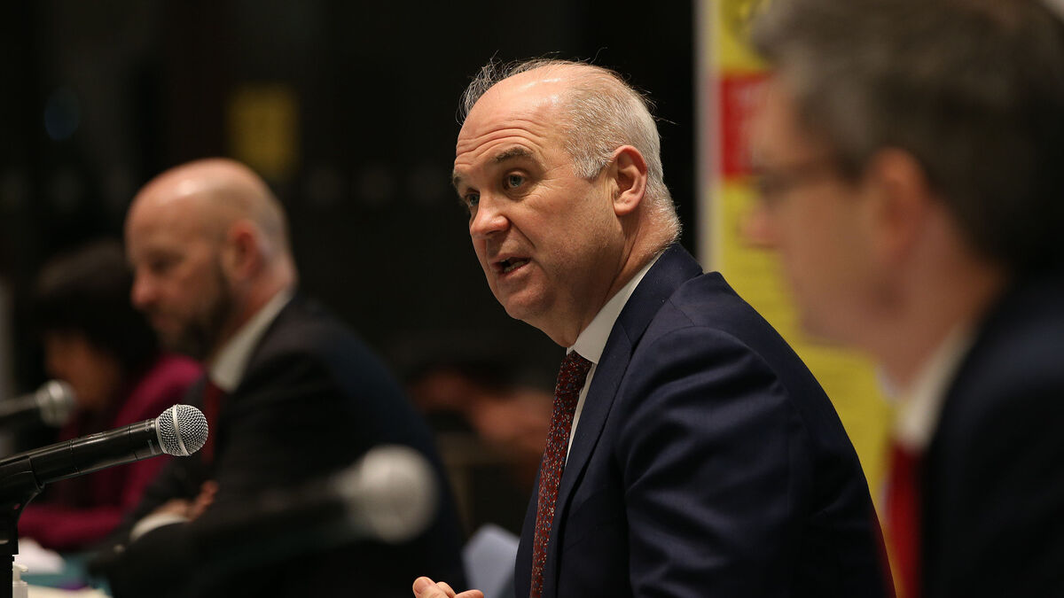 Covid-19 cases could drop to between 200 and 400 a day by end of February 